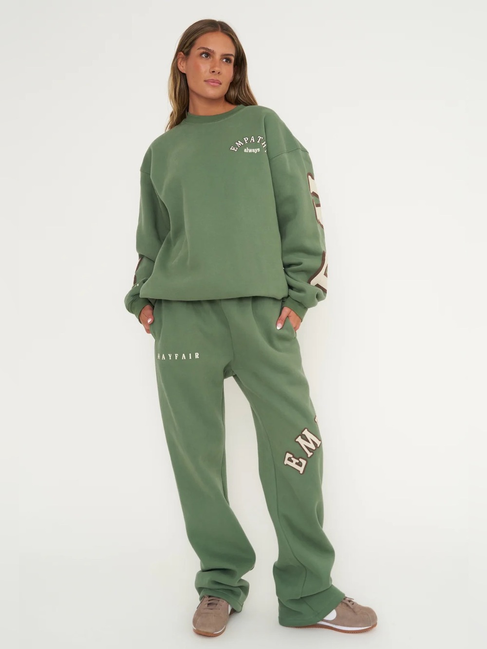 NWT MAYFAIR EMPATHY OLIVE SWEATPANTS S/M